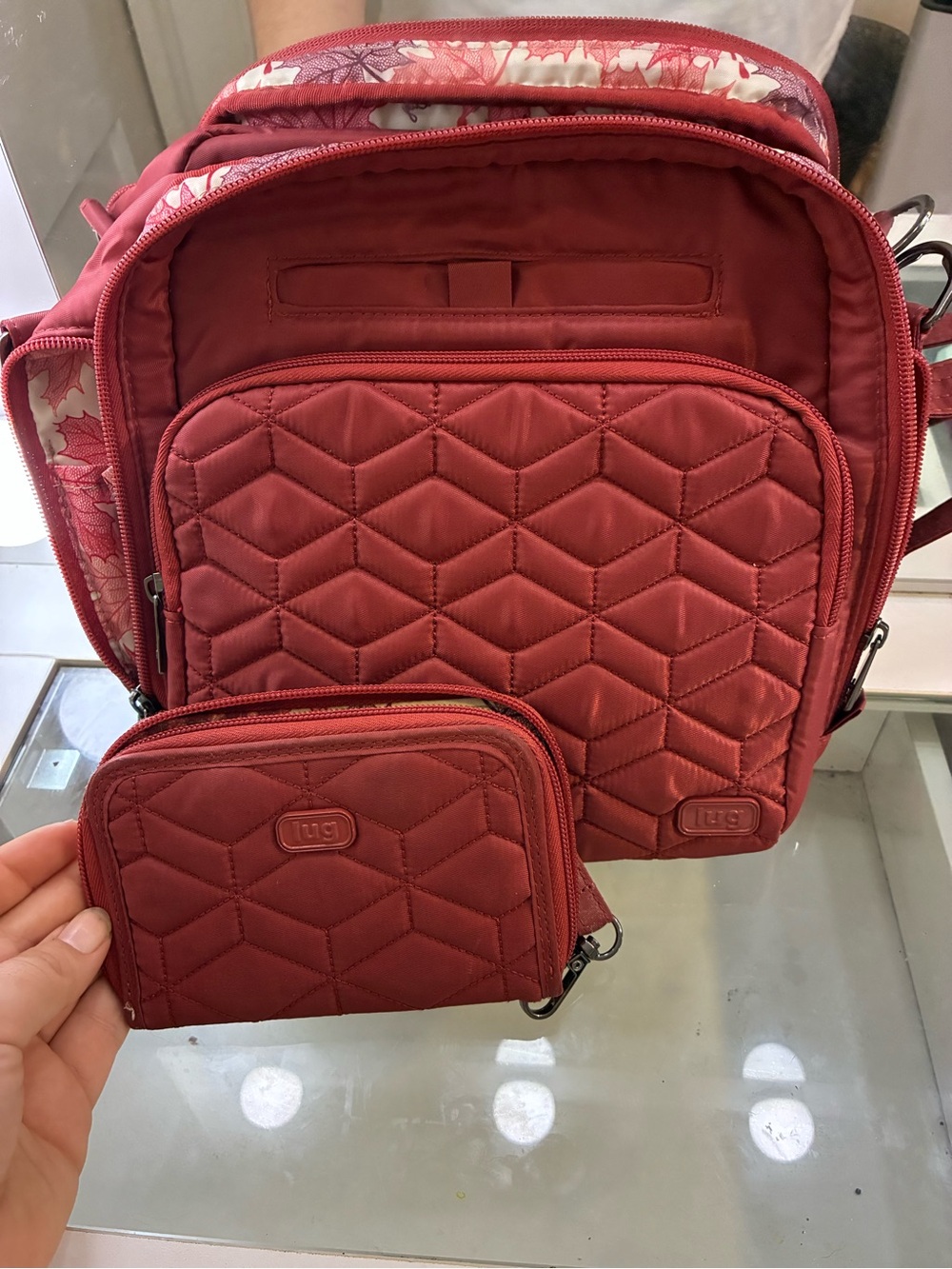 LUG Rodeo RFID Quilted Bag andWristlet Zip Around Small Wallet Rosewood Red fall